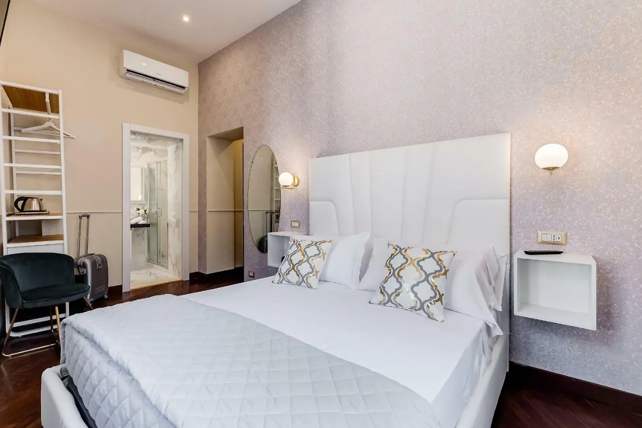 Trevi Private Suites By Premium Suites Collection Rome 2*,  Italy