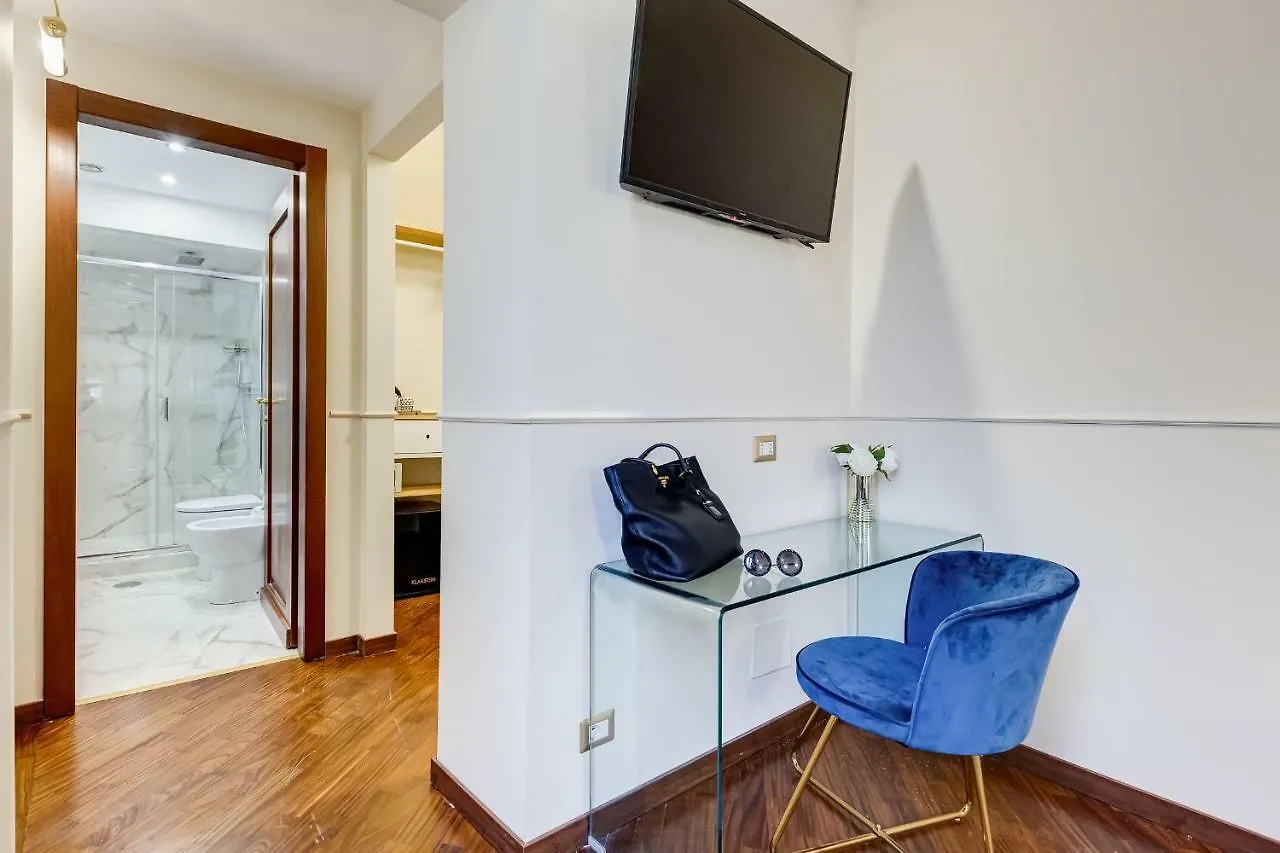Trevi Private Suites By Premium Suites Collection Rom