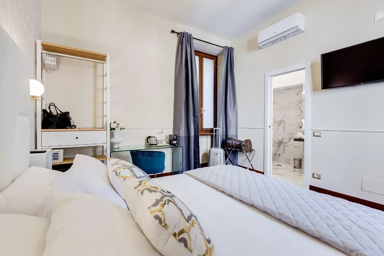 Trevi Private Suites By Premium Suites Collection Rome 2*,